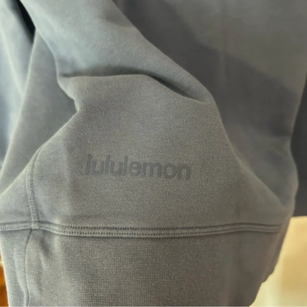 Lululemon Sweater Womens 6 Blue Oversized Pullover Crew Neck Sweatshirt - Picture 3 of 5